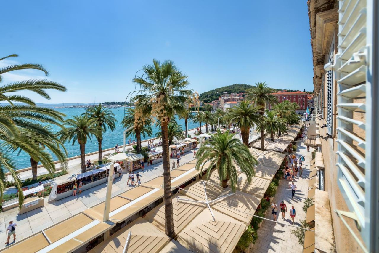 Palms Promenade Luxury Rooms Спліт Екстер'єр фото
